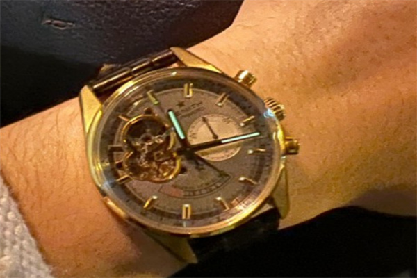 北京万国手表保养维修，万国手表不走了  第1张