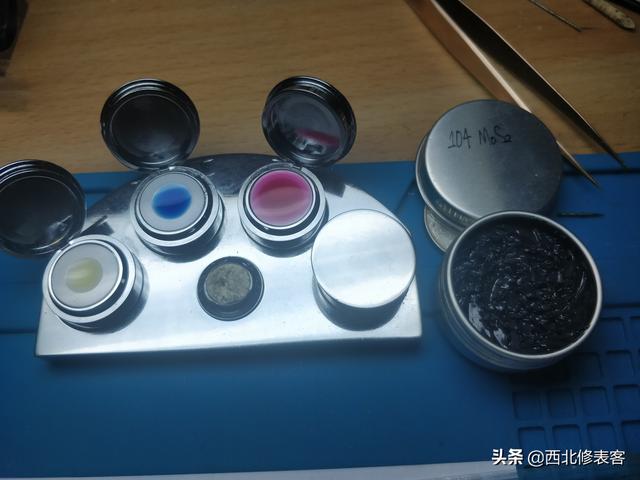 欧米茄怎么换表带(欧米茄表怎么换表带) 第35张
