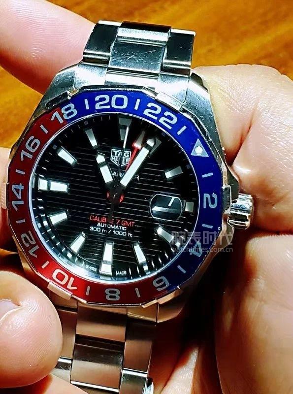 欧米茄海马和海马300(卡地亚蓝气球和欧米茄海马300) 第3张