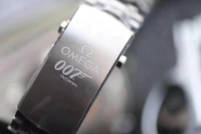 欧米茄007全系列(007欧米茄50周年限量版)  第6张