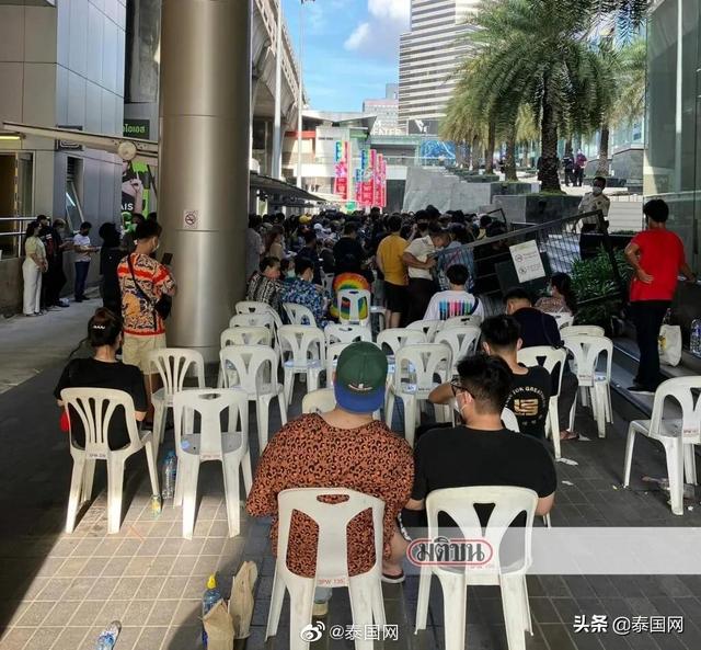 斯沃琪欧米茄联名表香港哪里有卖(上海欧米茄斯沃琪联名表)  第6张