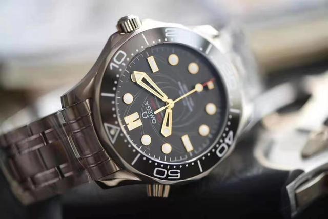 欧米茄007全系列(007欧米茄50周年限量版)  第3张