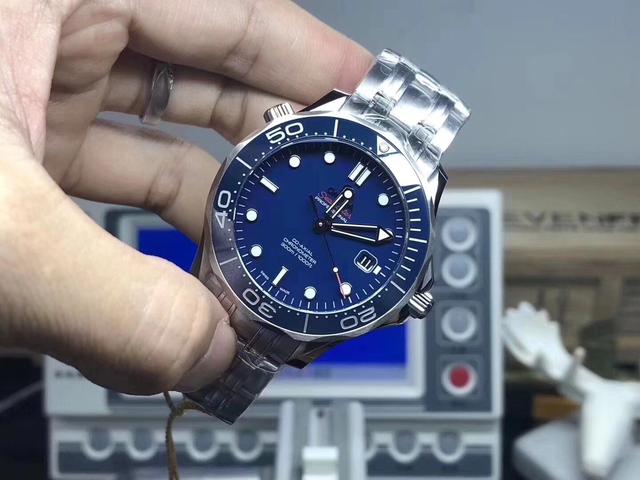 欧米茄海马300出厂日期(欧米茄海马300厚度多少毫米) 第2张