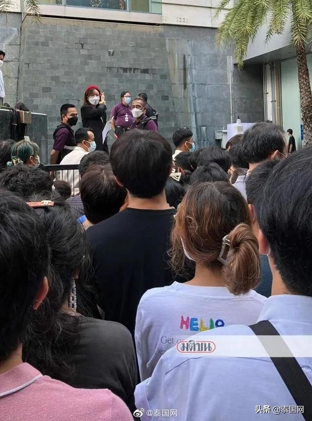 斯沃琪欧米茄联名表香港哪里有卖(上海欧米茄斯沃琪联名表)  第5张