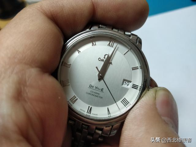 欧米茄怎么换表带(欧米茄表怎么换表带) 第3张